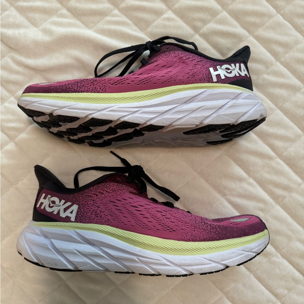 Hoka Clifton 8